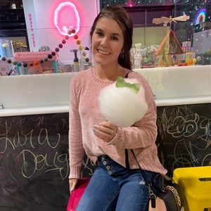 Meet your Posher, Hailey